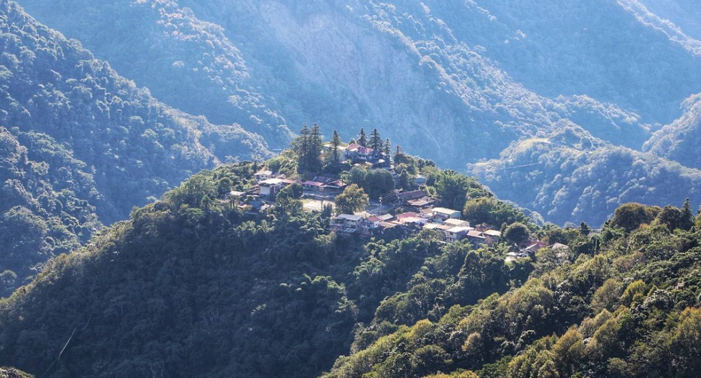 瑞岩部落(天空之城)